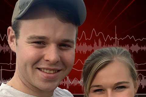 Kendra Duggar Tells Joseph She Can Barely Walk or Eat After Arrests in Jail Call