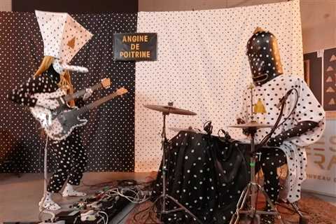 In Canada: Live Demand for Quebec Band Angine de Poitrine Explodes After Viral KEXP Performance