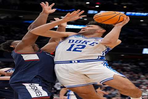 Duke’s Cameron Boozer, UConn’s Sarah Strong win Wooden Awards