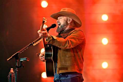 Zac Brown Band Steps Up to the Plate for NBC’s ‘Sunday Night Baseball’ Opening