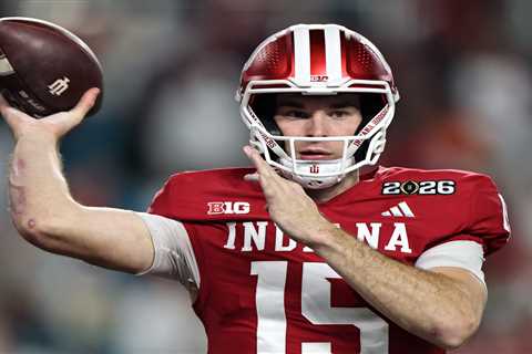 2026 NFL Mock Draft: Rams take wide receiver with first pick