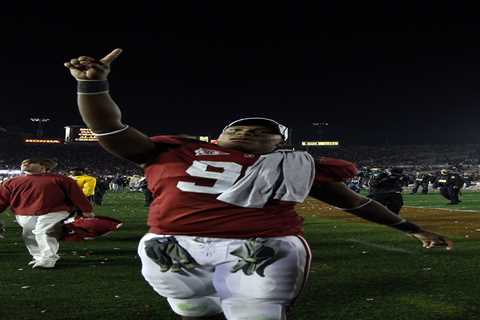Ex-Alabama football player allegedly impersonated NFL stars in $20 million loan scheme