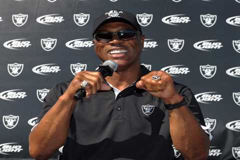 Rod Martin, former USC Trojan and Los Angeles Raiders star, died at 72 years old
