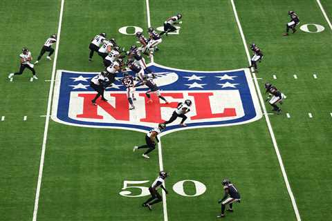 NFL defends shift to streaming in meeting with FCC