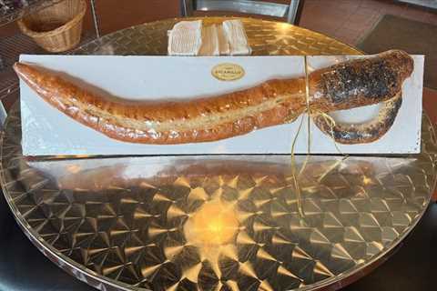 Bakery roasted over X-rated Buffalo Sabres bread for Stanley Cup playoffs