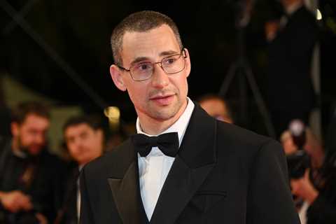 Jack Antonoff Reacts to Ticketmaster Canceling Some Harry Styles Ticket Sales After They ‘Caught..