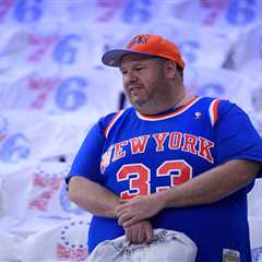 Try as they may, 76ers fans can’t ‘flex’ on their Knicks counterparts