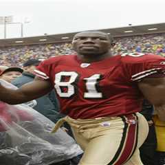 Terrell Owens accuses longtime manager of theft in bizarre Instagram rant