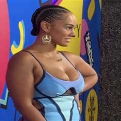 Dr. Cheyenne Bryant Wore a Blue Fashion Nova Bandage Midi Dress at The Abbey’s 35th Anniversary in..