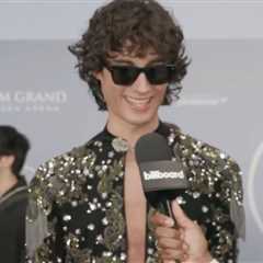 Sombr Teases AMAs Performance & Reflects On Coachella & Grammys Performance | AMAs 2026