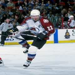 Joe Sakic ‘devastated’ over former teammate Claude Lemieux’s death: ‘Today is a very sad day’