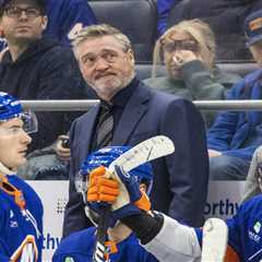 Patrick Roy ‘deeply saddened’ by death of former teammate Claude Lemieux