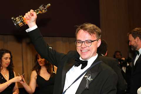 Missing Oscar Found After JFK TSA Scare, Filmmaker to Get His Award Back