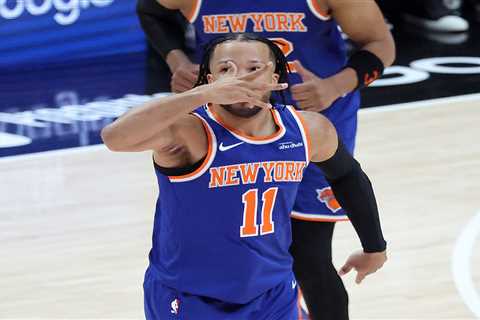 Knicks advance to Eastern Conference semifinals after throttling Hawks in 51-point Game 6 rout