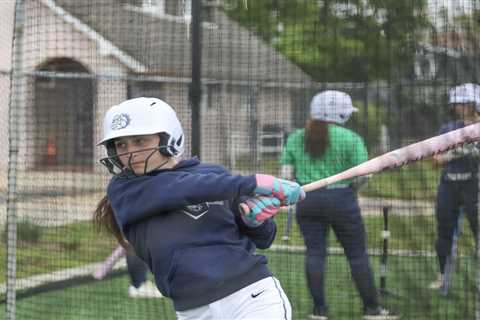 Hewlett eighth grader Coralia Savin changed softball team’s ‘entire trajectory’ — and has lofty..