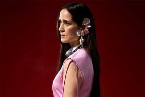 Julieta Venegas Celebrates Her Norteño Roots with Vibrant New Album ‘Norteña’: Stream It Now