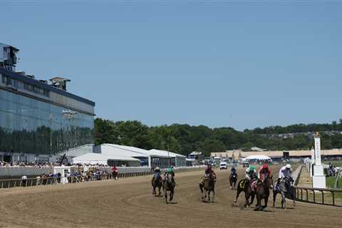 Napoleon Solo pulls ahead to win 2026 Preakness Stakes