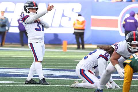 Jets bring in veteran Younghoe Koo as kicker search continues