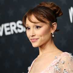 Robert De Niro Calls His ‘Focker-in-Law’ Co-Star Ariana Grande a ‘Nice Kid’: ‘She’s Terrific &..