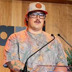 HARDY Presents Tucker Wetmore With the Rising Star Award | Country Power Players 2026