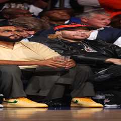 NBA fans outraged DJ Khaled spends insanely expensive Knicks-Spurs game ‘on his phone’