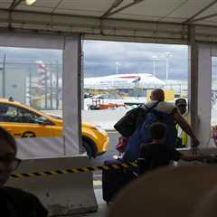 ‘Airport hustling scammers’ are on the loose — NYC’s Port Authority warns ahead of World Cup