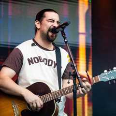 Noah Kahan a Bit Divided Over the Kidz Bop Lyric Edits of ‘The Great Divide’: ‘Such a..