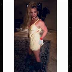 Britney Spears Shares Dancing Video, Says She Hopes She Can Have a Baby