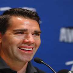 Islanders hire two-time Stanley Cup champion Pascal Dupuis as director of player development