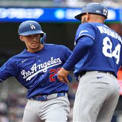 Dodgers rack up hits in unusual win over Twins