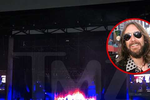 The Black Crowes Booed For Dissing Crowd Chanting 'USA'