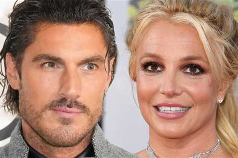Britney Spears Debuts New Look By Kim K’s Hairstylist Chris Appleton