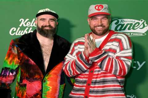 Travis and Jason Kelce have hilarious take on Aaron Donald rumors: ‘Starting a GoFundMe’