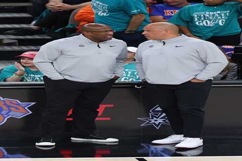 Rick Brunson told Mike Brown ‘shut the hell up’ in pivotal Knicks Game 1 moment