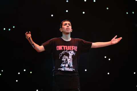 Milo J Wraps Tour With Grand Folk Celebration in Mexico City, Paying Tribute to Indio Solari & Totó ..