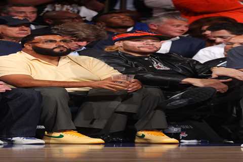 NBA fans outraged DJ Khaled spends insanely expensive Knicks-Spurs game ‘on his phone’