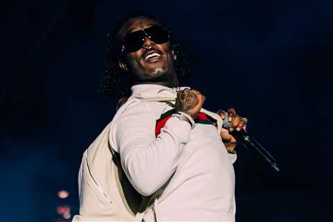 Lil Uzi Vert Proves They Can’t Be Duplicated With Frenetic Headlining Performance at Summer Smash..