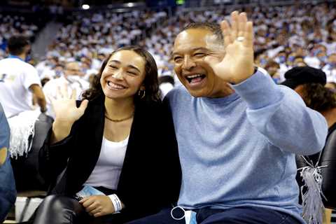Dave Roberts grateful to be able to attend daughter’s college graduation: ‘Don’t feel like I’m..