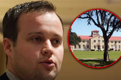Josh Duggar's Transfer to Federal Medical Facility Was Retaliation, Lawyer Says