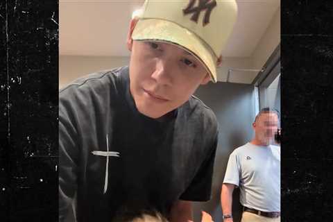 Dad Confronted For Taking Daughters Into Women’s Restroom Talks Viral Reaction
