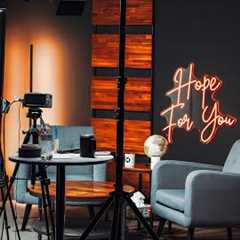 How to Build a Podcast Studio on a Budget (Beginner’s Guide)