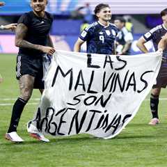 UK politicians demand FIFA probe into dominant Argentina squad over ‘Malvinas’ banner