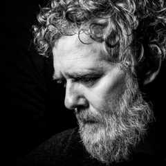 Glen Hansard, Oscar-Winning ‘Once’ Singer-Songwriter Dies in Motorcycle Crash at 56