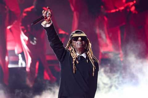 Lil Wayne Apologizes For No-Show at Kick-Off of 20 Years of Carter Classics Tour: ‘I’m So Sorry’