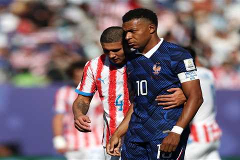 France and Paraguay battling each other — and extreme Philadelphia heat — in World Cup clash