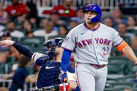 Mets keep sinking lower in embarrassing season with brutal loss to Braves