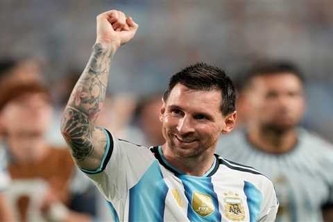 2026 World Cup Golden Boot race: Lionel Messi extends lead as stars close in