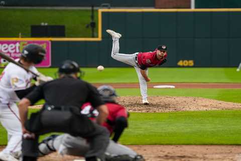 Mets trade for Tigers’ Matt Seelinger to add depth arm