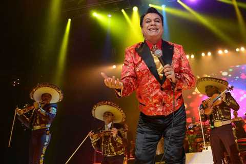 5 Unofficial Songs Mexico Made Viral During the 2026 World Cup: ‘Hasta que te conocí,’ ‘Esto es..