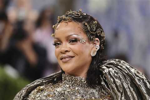 Watch Rihanna Uplift a Self-Conscious Fan Who’s Battling Cancer in Touching Interaction: ‘You’re..